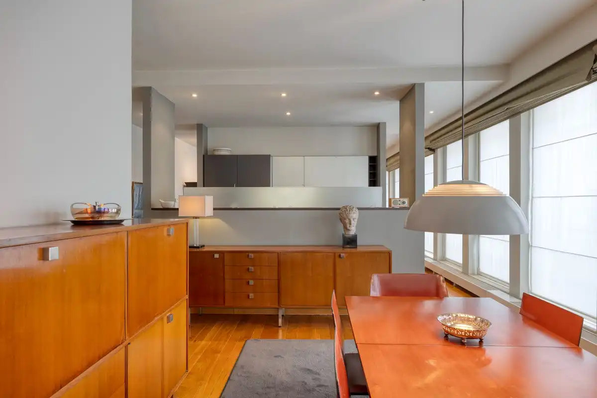 Exclusief stadsappartement met karakter en groot terras aan het Belfort. foto 4