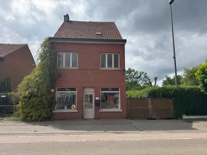 Projectgrond voor meerdere appartementen op een topligging. foto {{pictureIndex}}