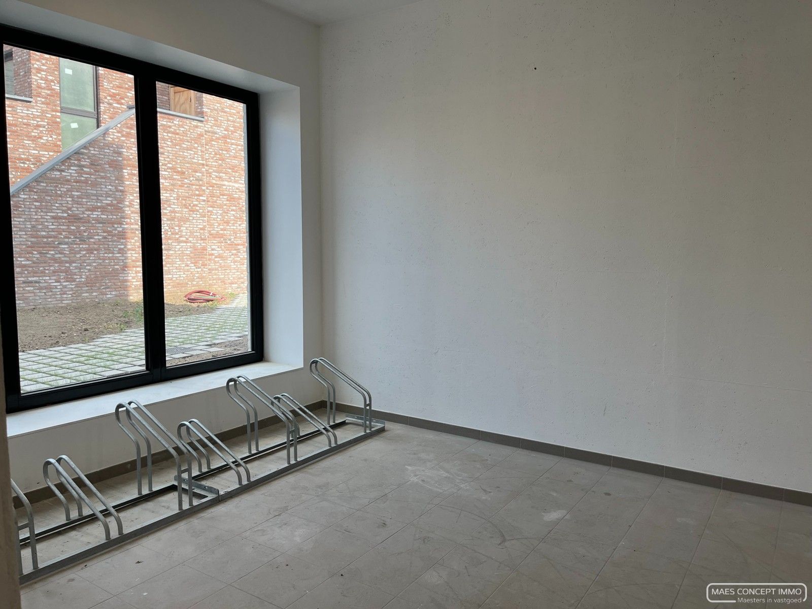 Nieuw appartement te huur in geklasseerd gebouw, centrum Kortrijk foto 11