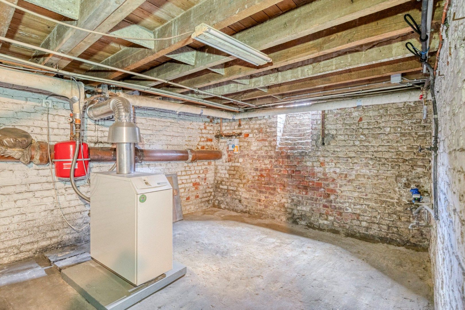 Te renoveren woning met 4 slaapkamers, garage en tuin in Kessel-Lo – EPC 906 kWh/m² - bewoonbare opp. 163 m² foto 22