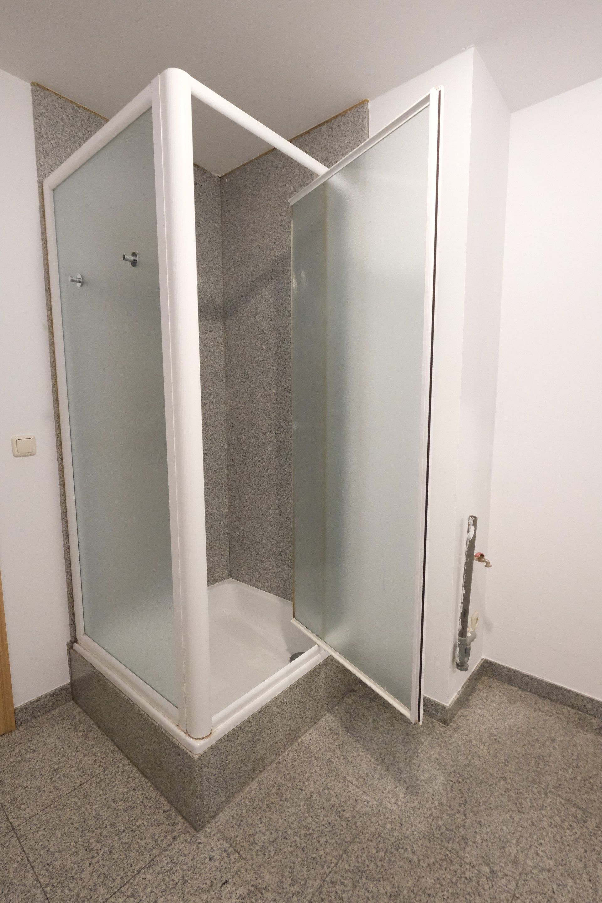 Duplex appartement met 2 slaapkamers in de omgeving van Bokrijk foto 8
