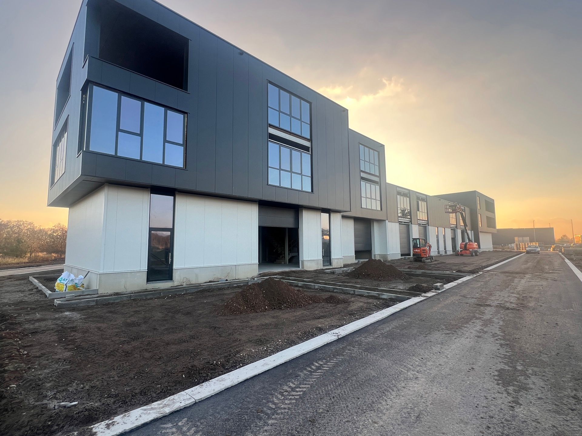 KMO-unit te koop in Genk | Bedrijvenpark Kompellaan foto 7