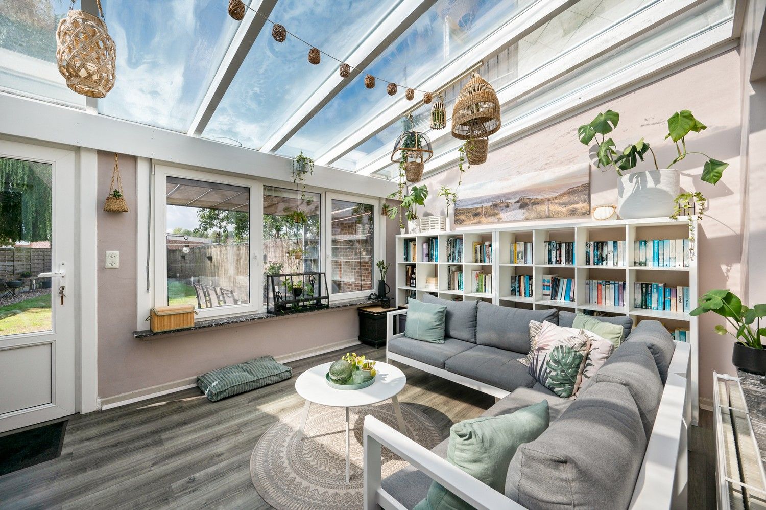 Instapklare gezinswoning met tuin en garage op gegeerde locatie te Ranst! foto 8