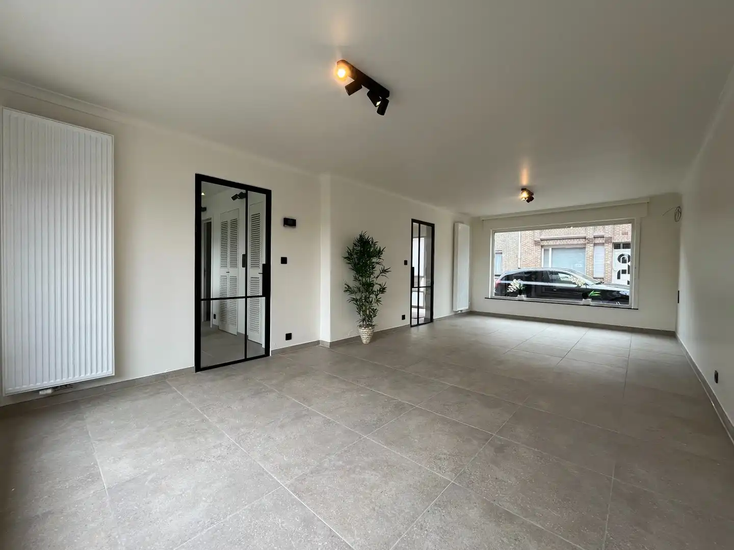 Moorsele - Instapklare woning met parking achteraan foto 5
