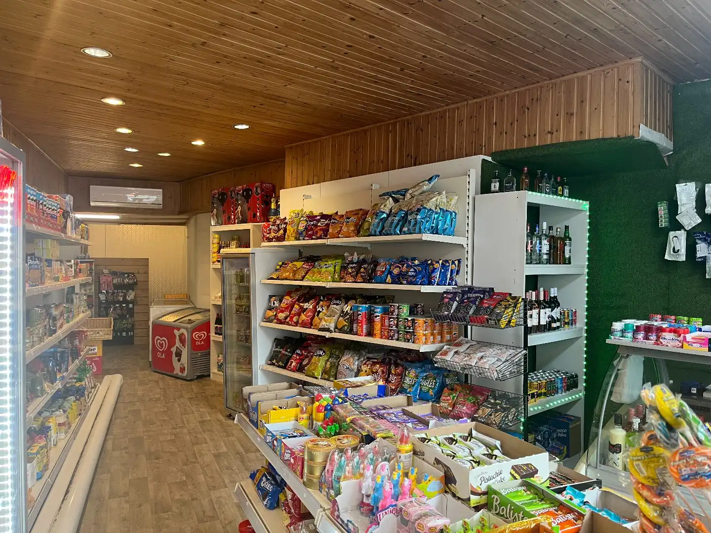 Dubbele handelspand Kerkstraat Centrum Lommel foto 17