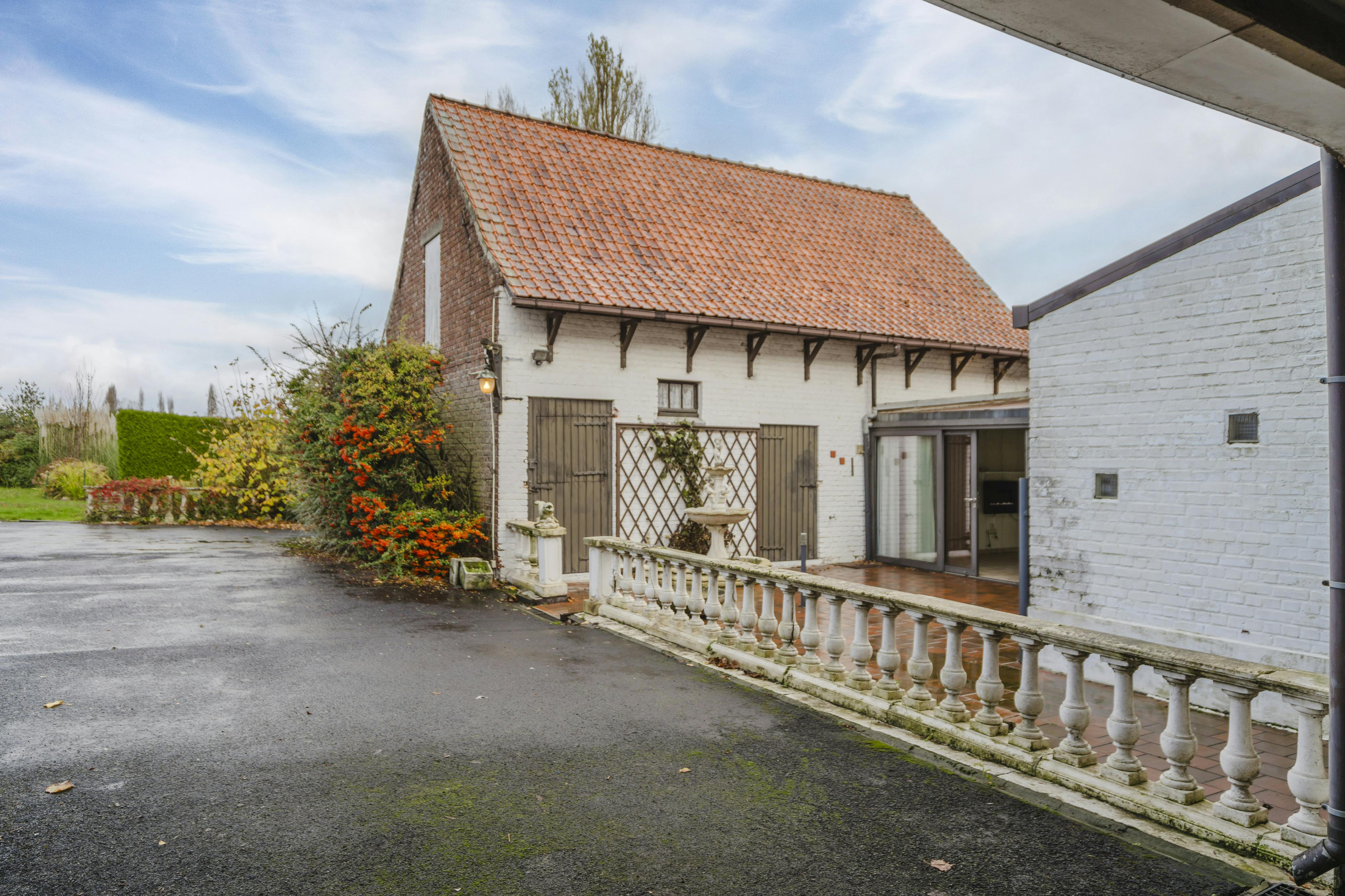 Te renoveren gezinswoning te koop Aalbeke/Kortrijk foto 20