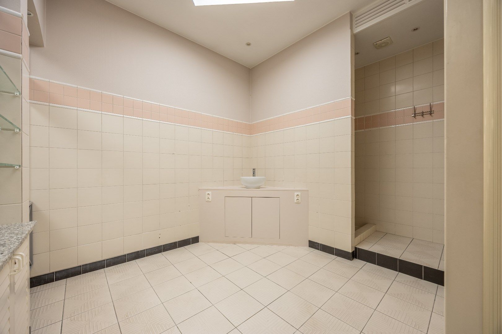 COMMERCIEEL PAND OP TOPLOCATIE IN WAREGEM foto 8