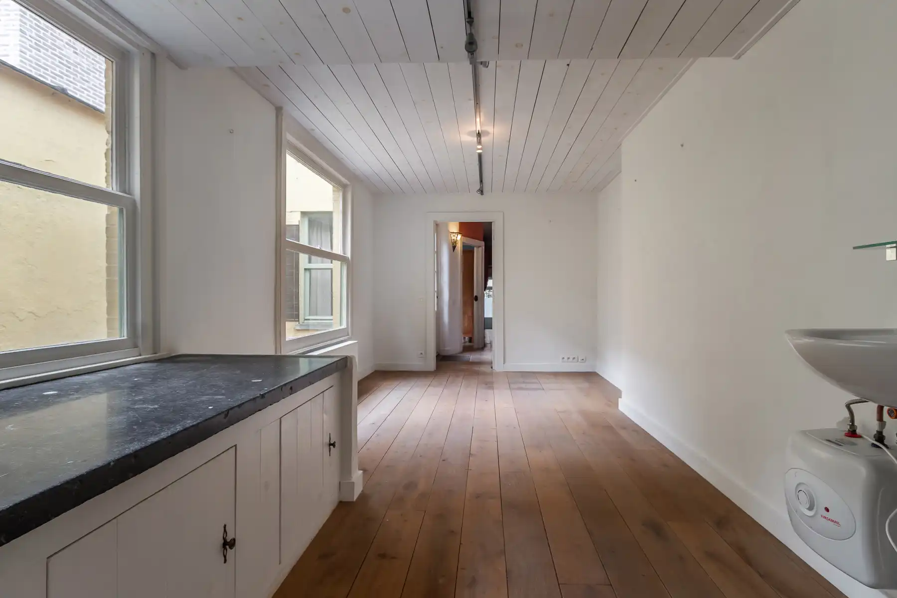 Grote woning met tal van mogelijkheden in bruisend centrum foto 10