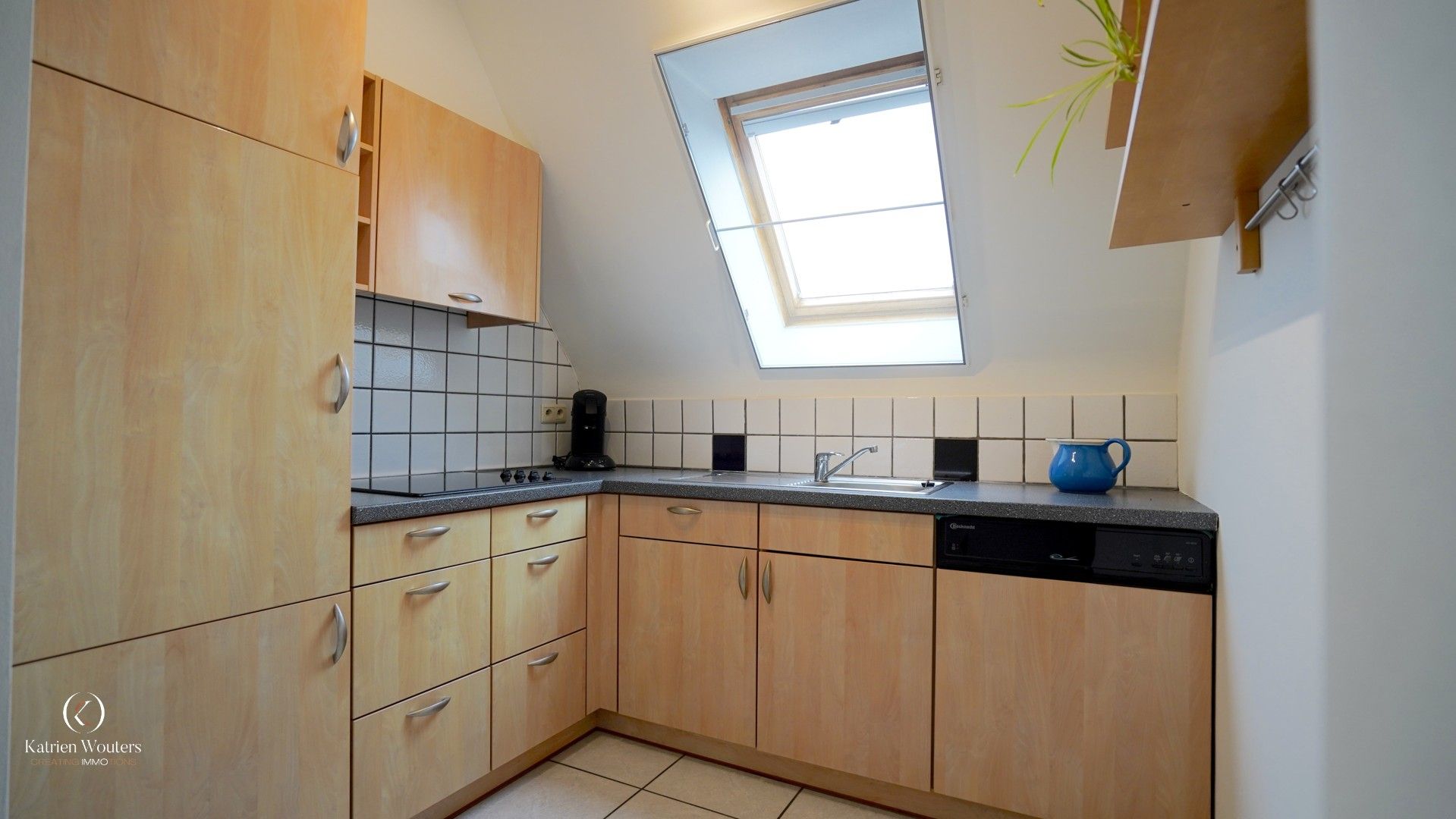 Centraal gelegen appartement met autostaanplaats foto 5