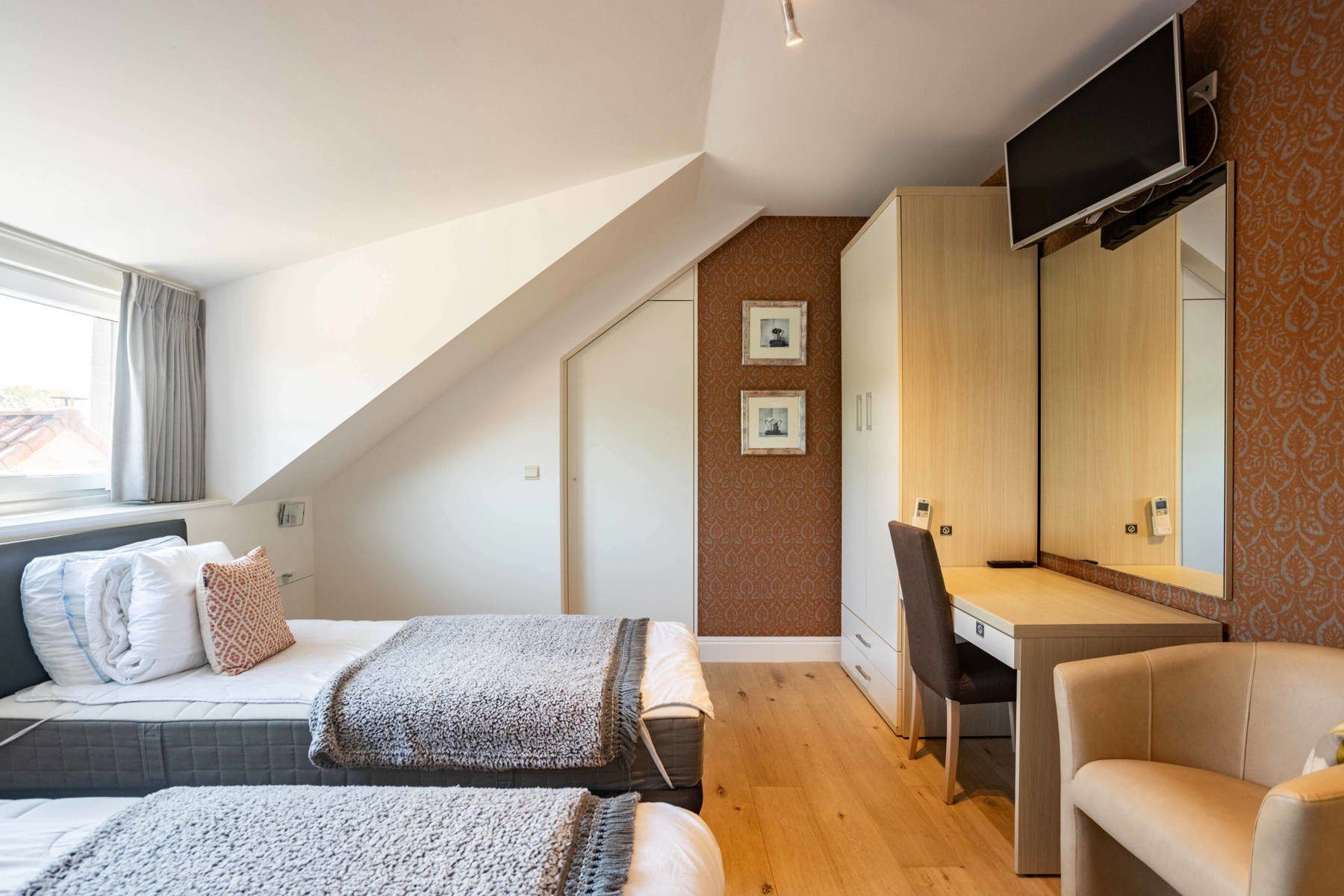 Exclusieve vastgoedparel met 3 vakantiewoningen en wellness foto 9