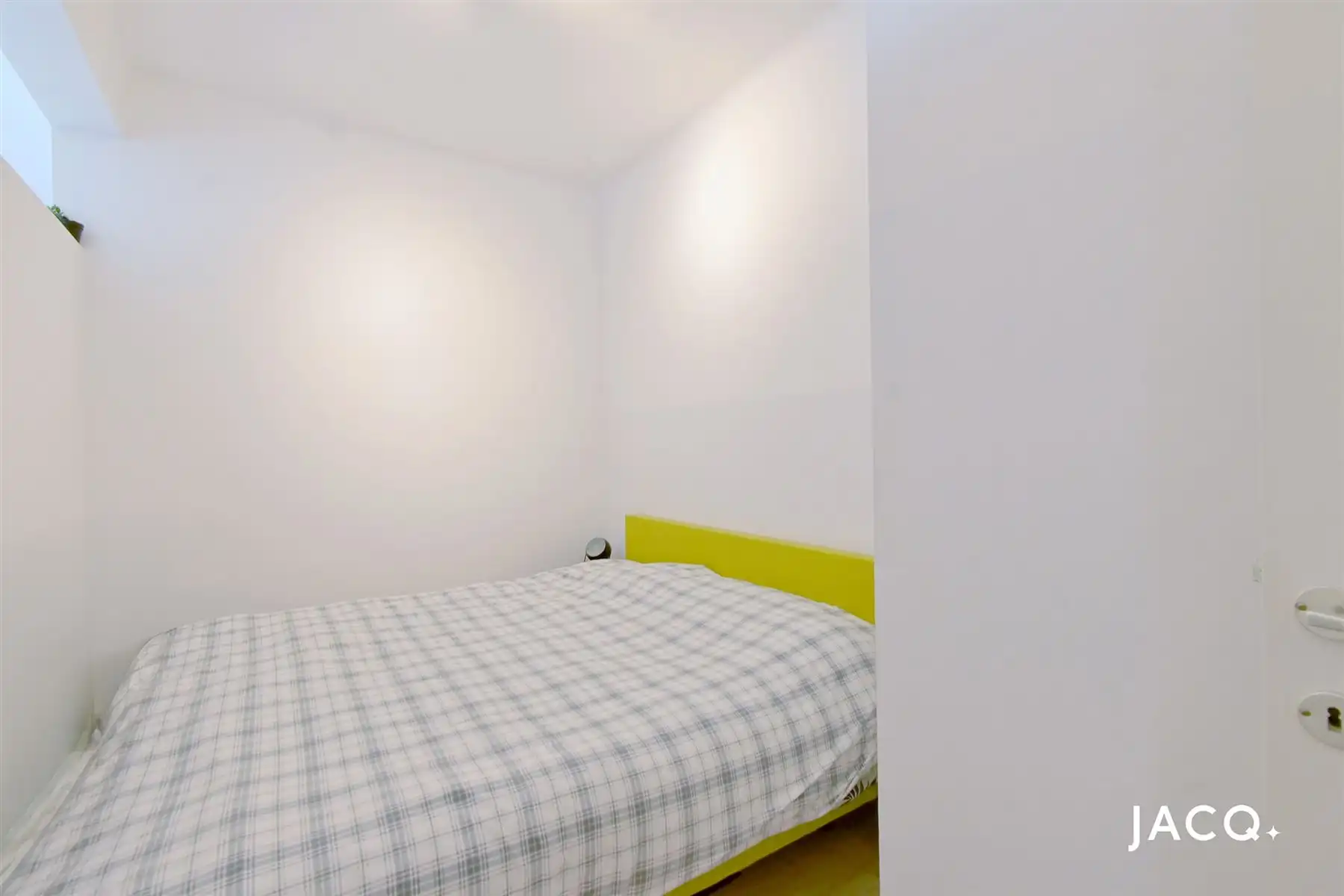 Comfortabel ingericht 1-slpk appartement in de Expowijk! foto 11