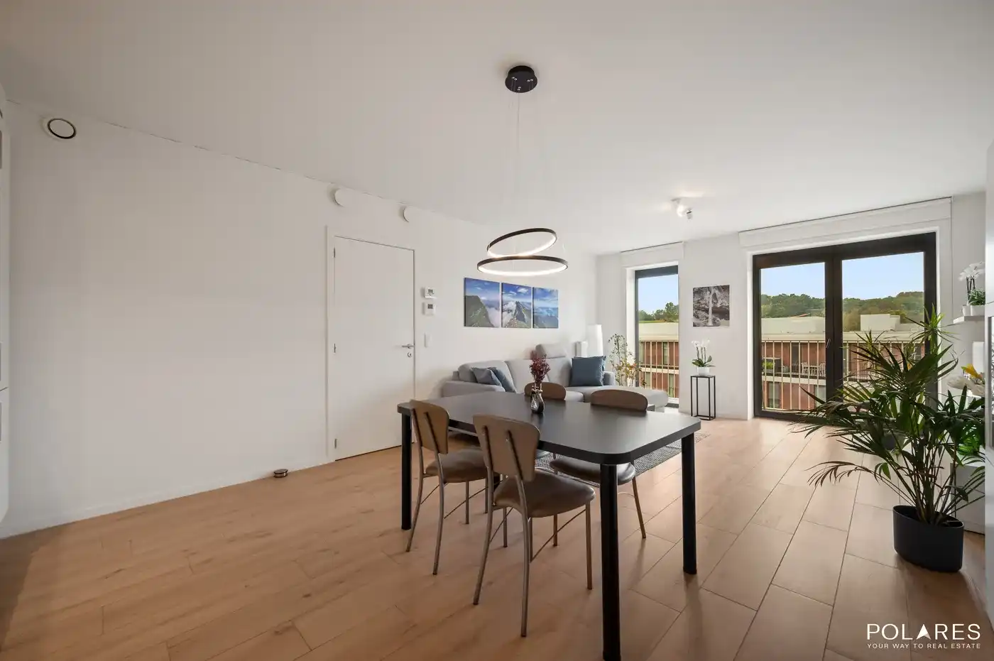 Lichtrijk en energiezuinig appartement met zuidgericht terras foto 10
