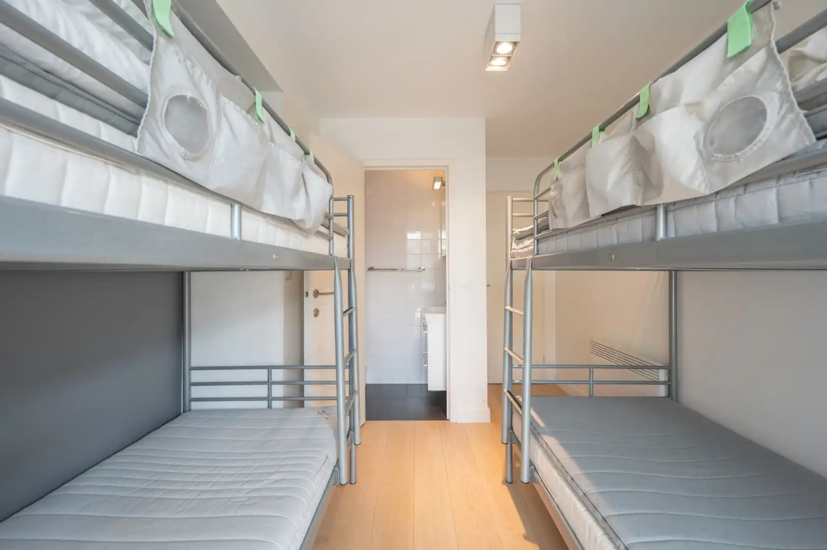 Elegant appartement in de Kustlaan, op enkele passen van het Lichttorenplein foto 13