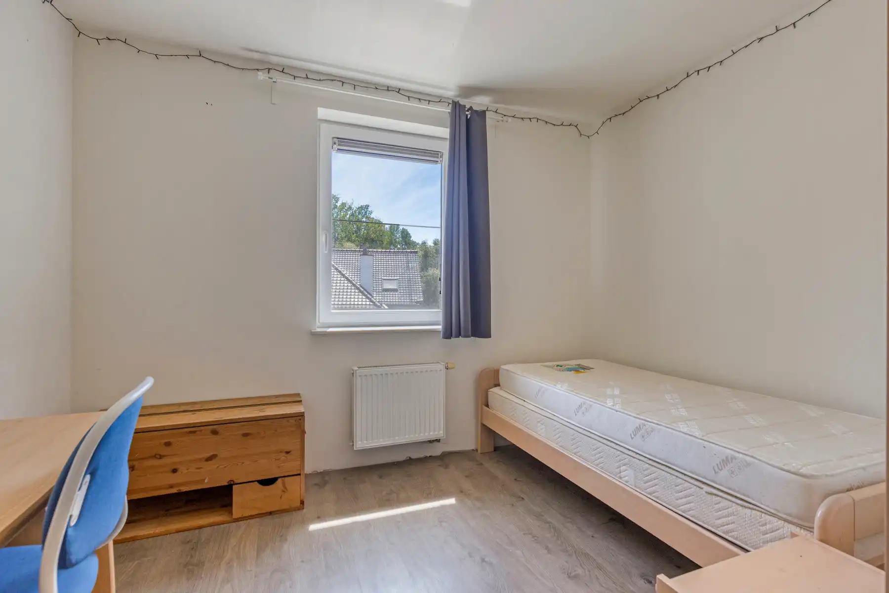 Recente energiezuinige woning met garage en zonnepanelen foto 12