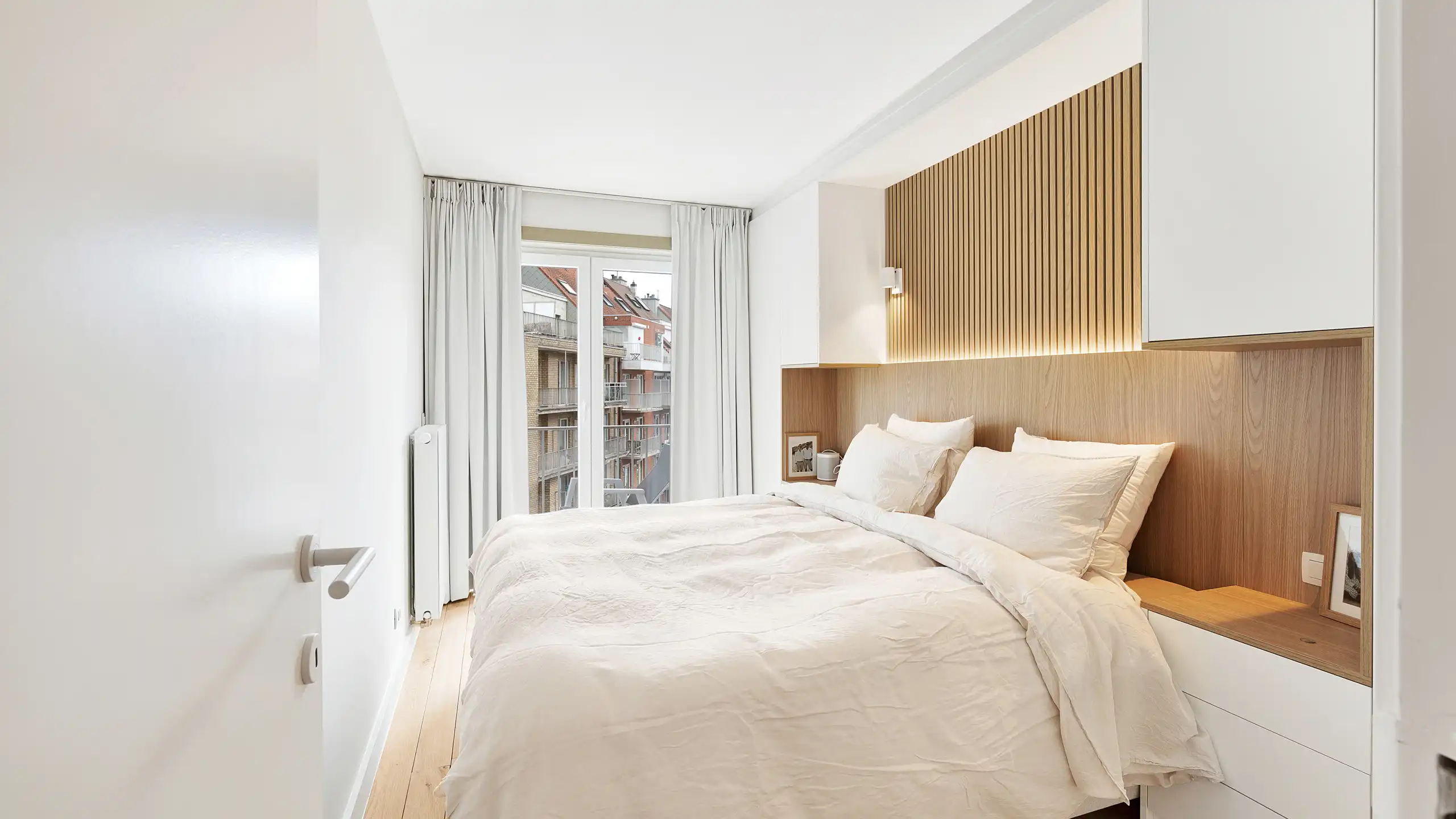 Prachtig vernieuwd appartement (3slpk) nabij het Rubensplein. foto 13