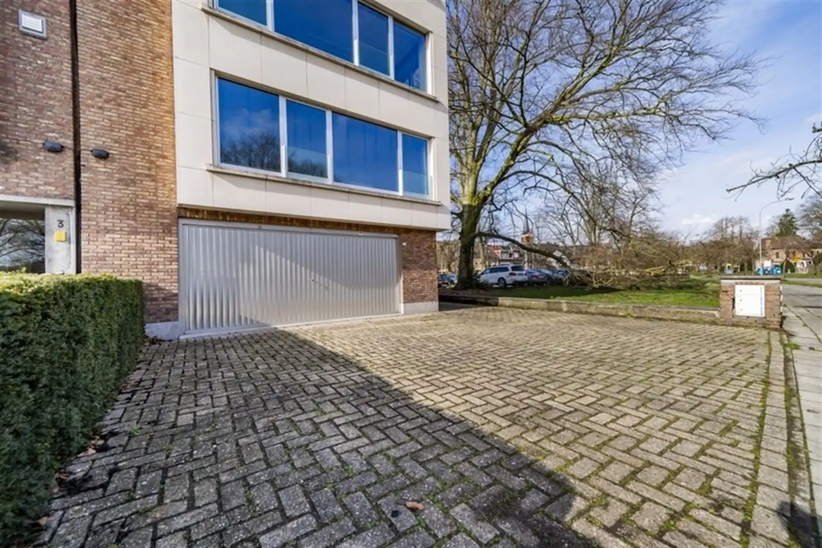 Hoekappartement met 2 slaapkamers en lift in het centrum foto 18