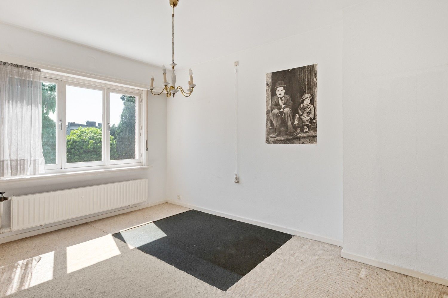 Ruim huis met 4 slaapkamers, tuin, veranda en garage in Deurne! foto 12