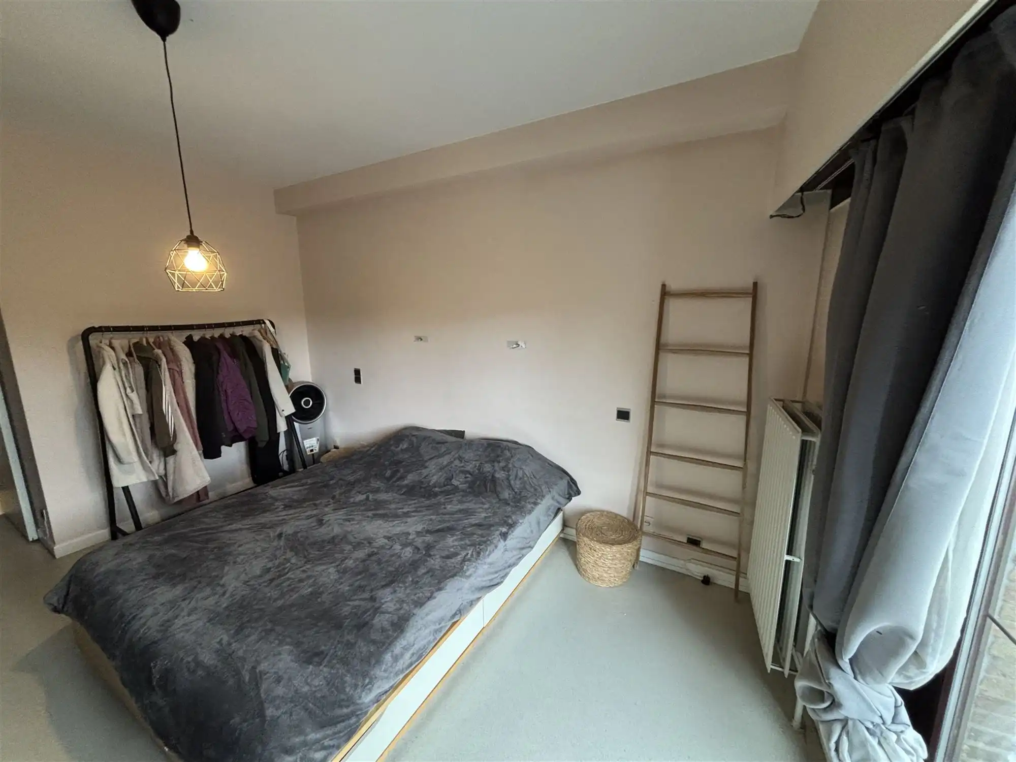 Zeer ruim appartement in centrum Edegem te huur foto 16