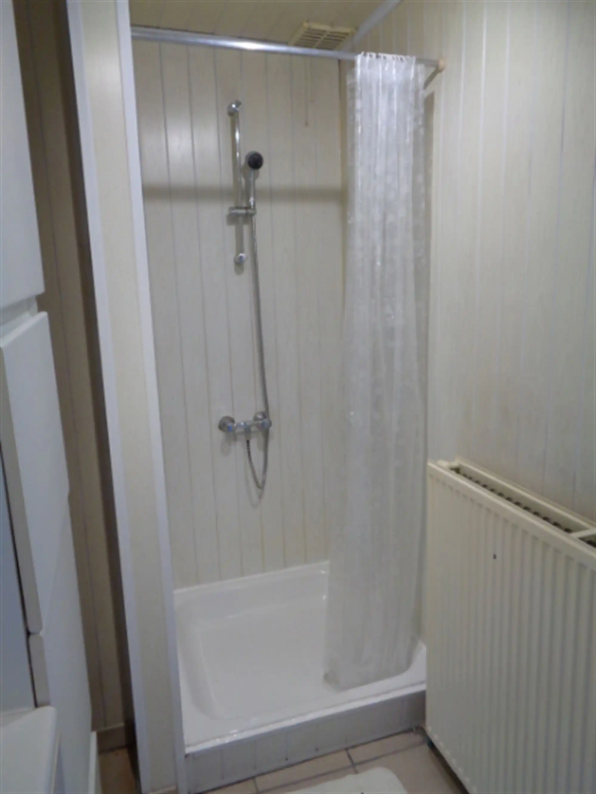 Gemeubelde studio verbruik ingebrepen foto 7