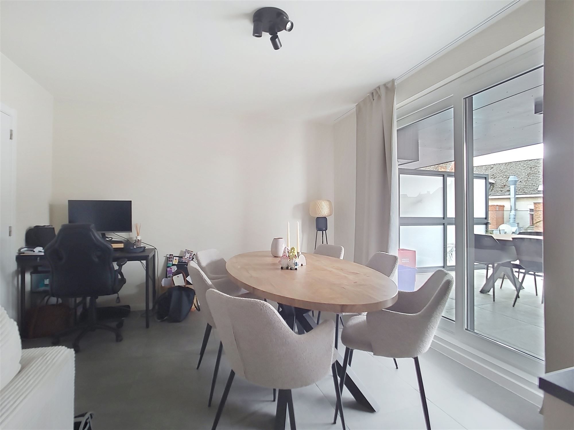 Prachtig appartement pal in het centrum van Heist-op-den-Berg foto 4