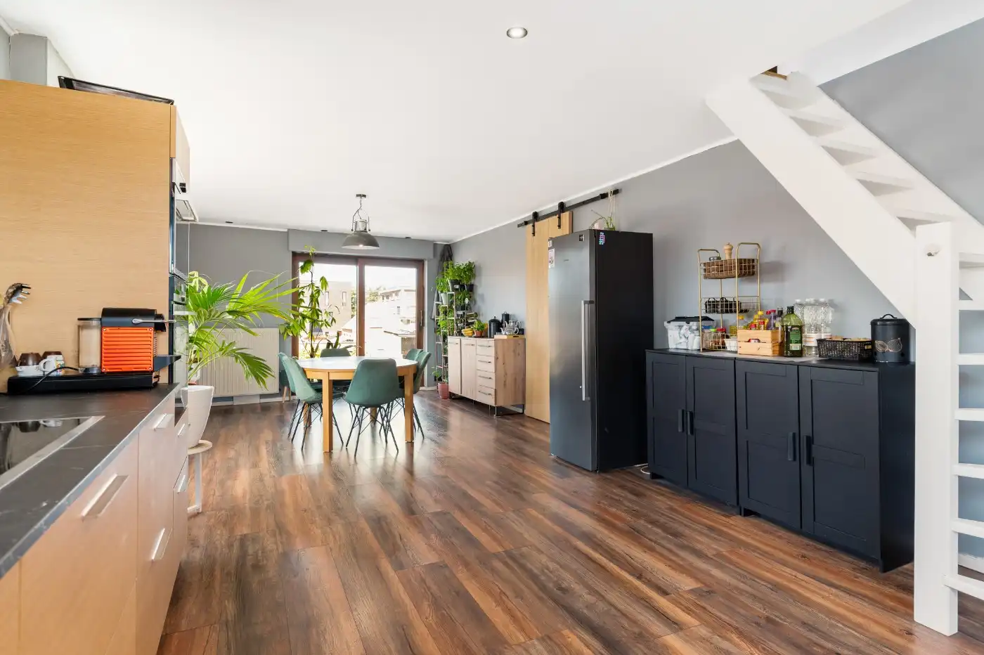 Ruim lichtrijk duplexappartement met 3 slpk. in Zandvliet foto 7