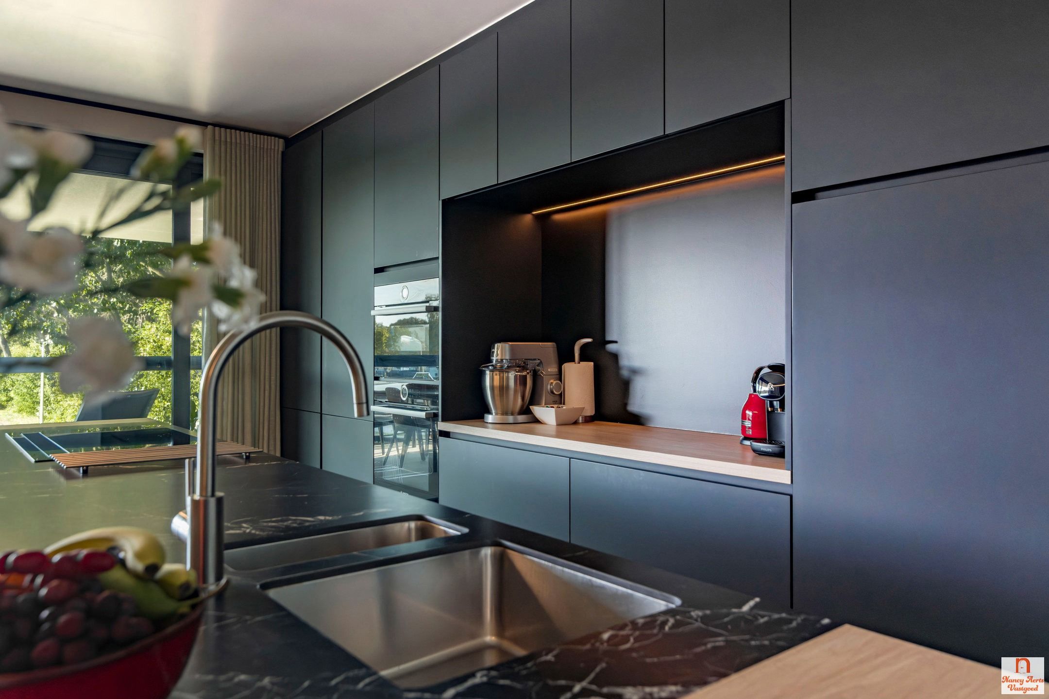 Exclusief wonen aan het water - inclusief 2 autostaanplaatsen foto 12