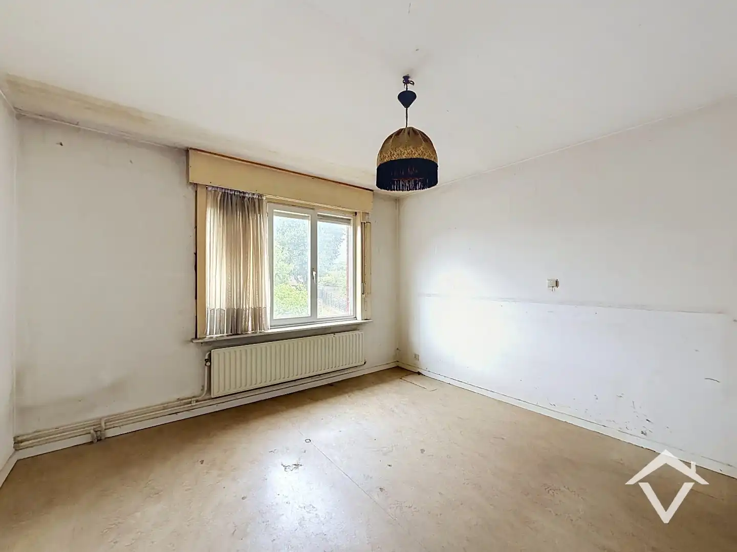 Stevige woning met 3 slaapkamers, tuin en garage in rustige woonwijk te Roeselare foto 16