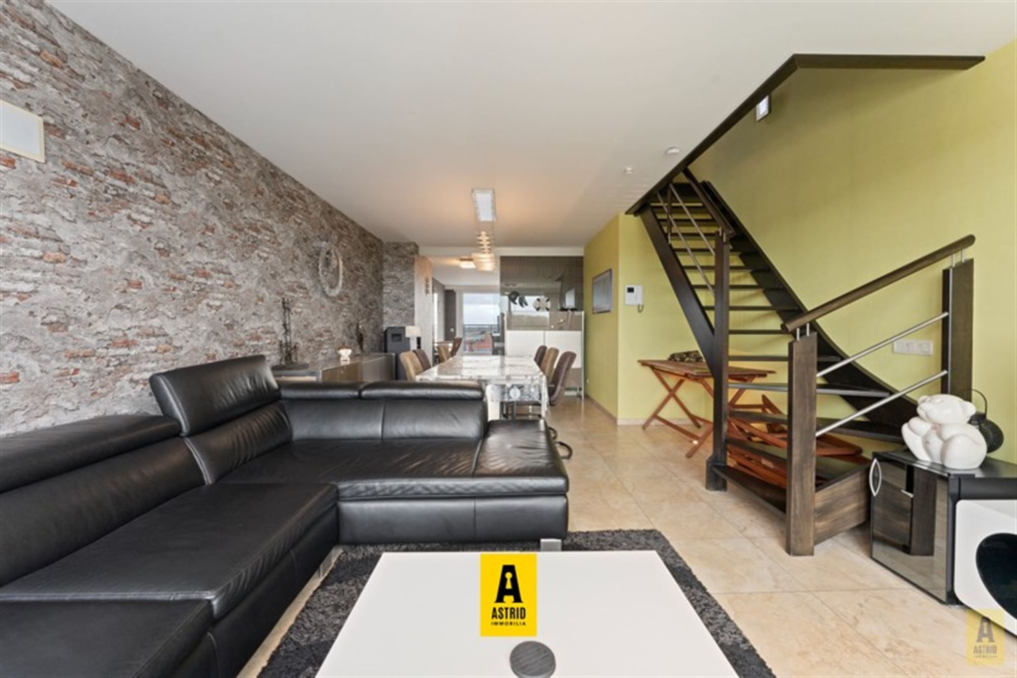 Schitterend duplexappartement met 3 slaapkamers, zeezicht en garagebox! foto 7