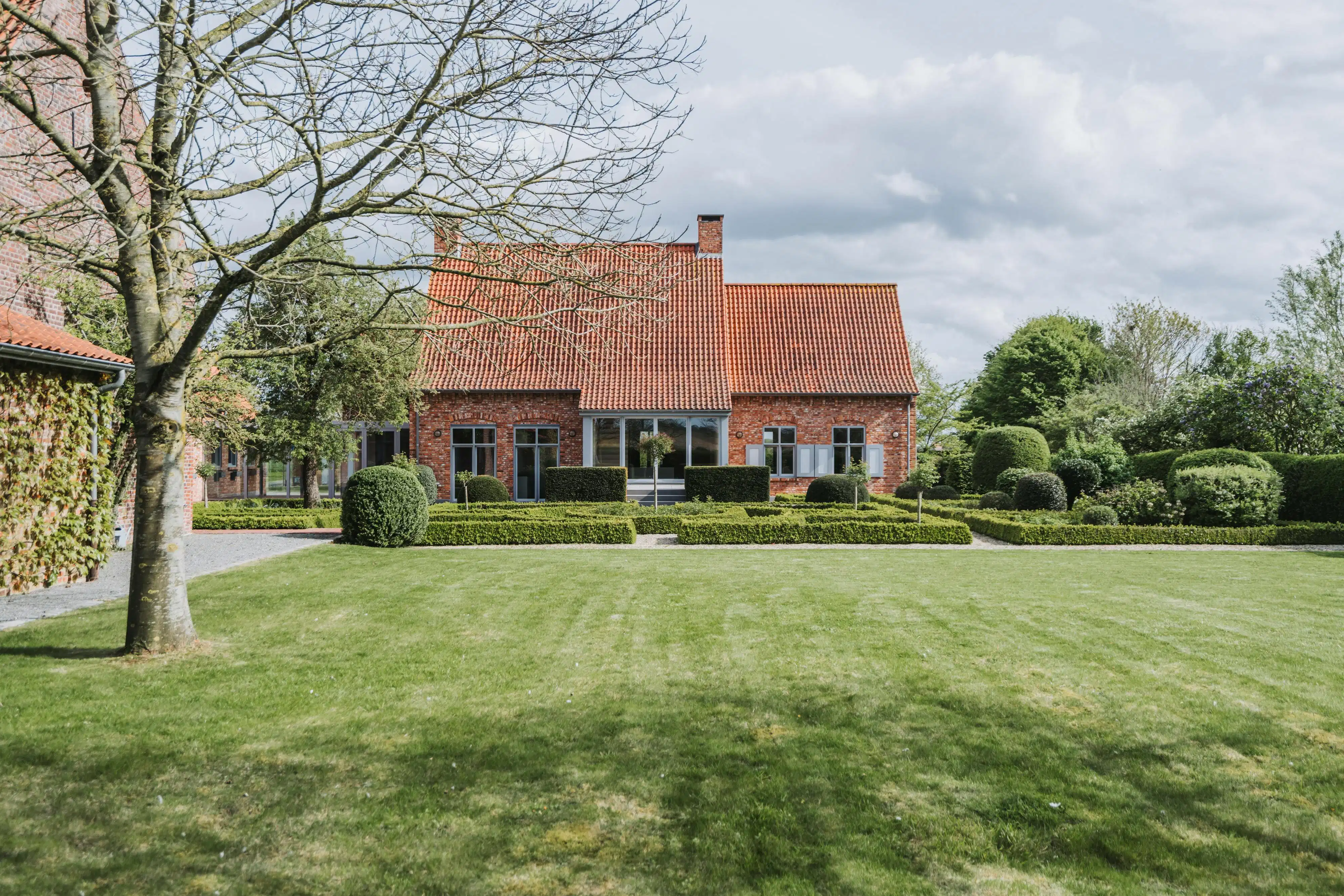 Uitzonderlijk landhuis te koop in Heuvelland op 1HA foto 14