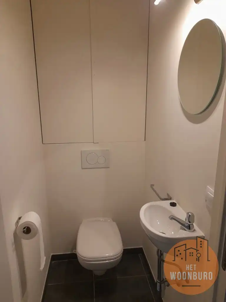 Recent appartement 2e verd. met één slpk en terras foto 6