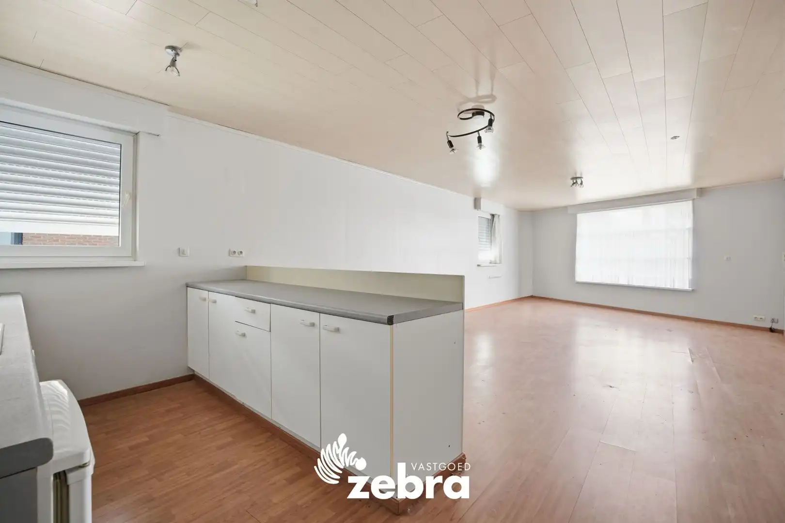 Ruime woning in centrum Wingene! foto 8