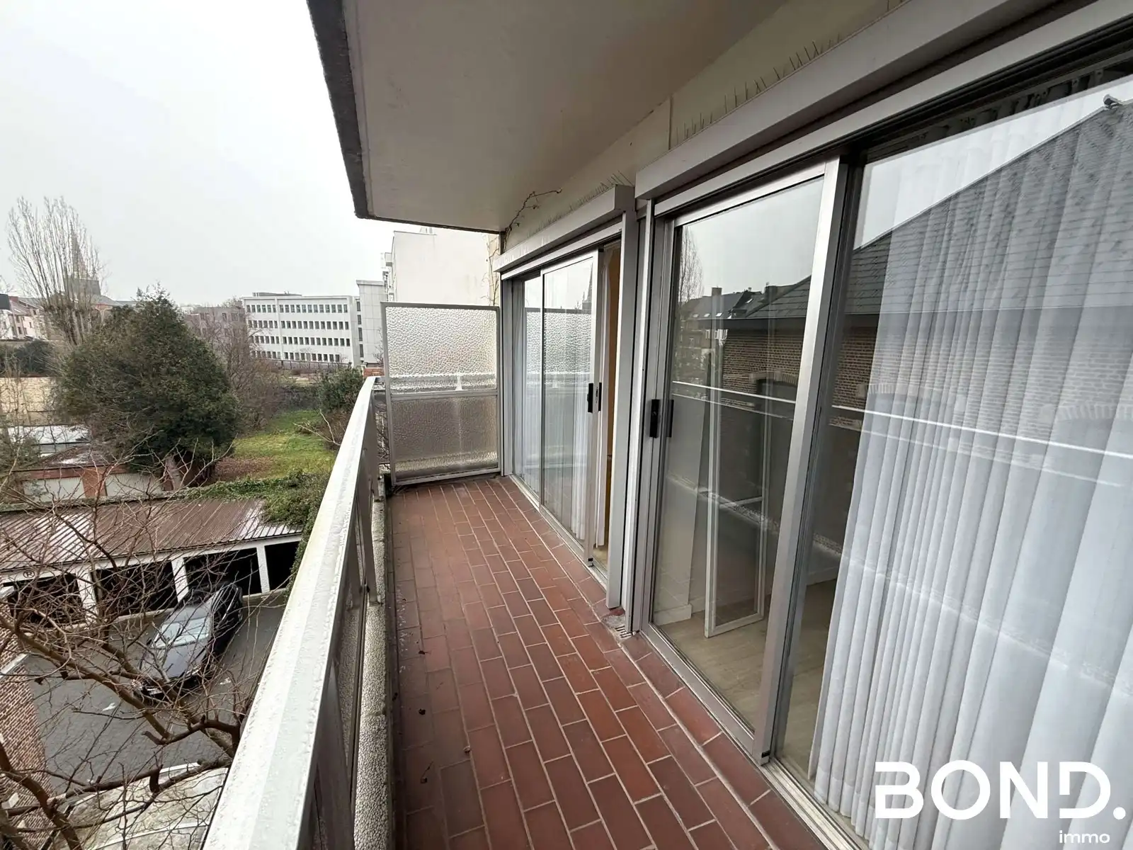 Instapklaar app met 2 kamers terras en ondergrondse parking foto 10