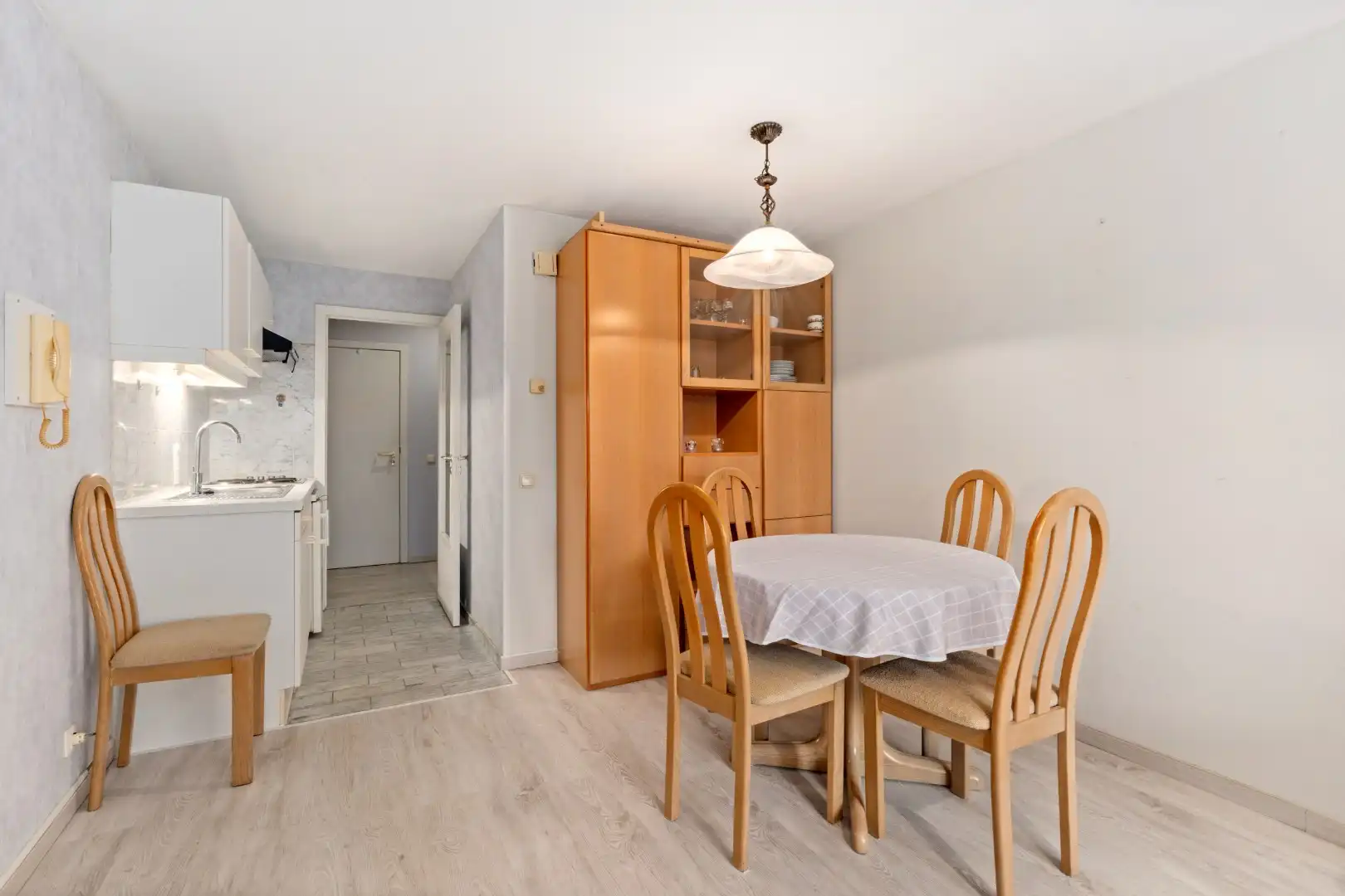 STUDIO MET ZIJDELINGS ZEEZICHT EN TERRASJE OP TOPLIGGING foto 7