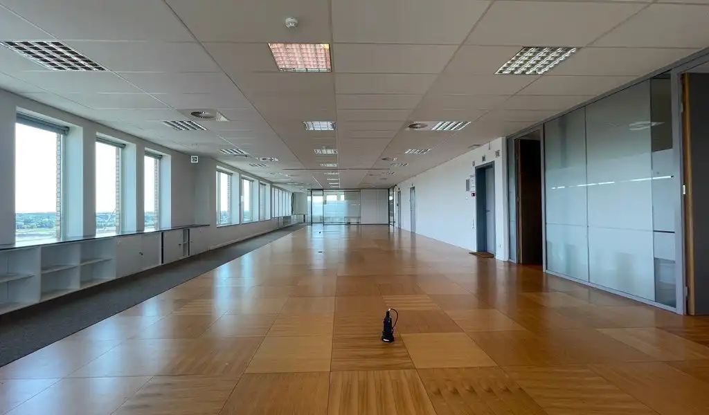 Kantoorruimte te huur vlakbij afrit E19 in Mechelen foto 7