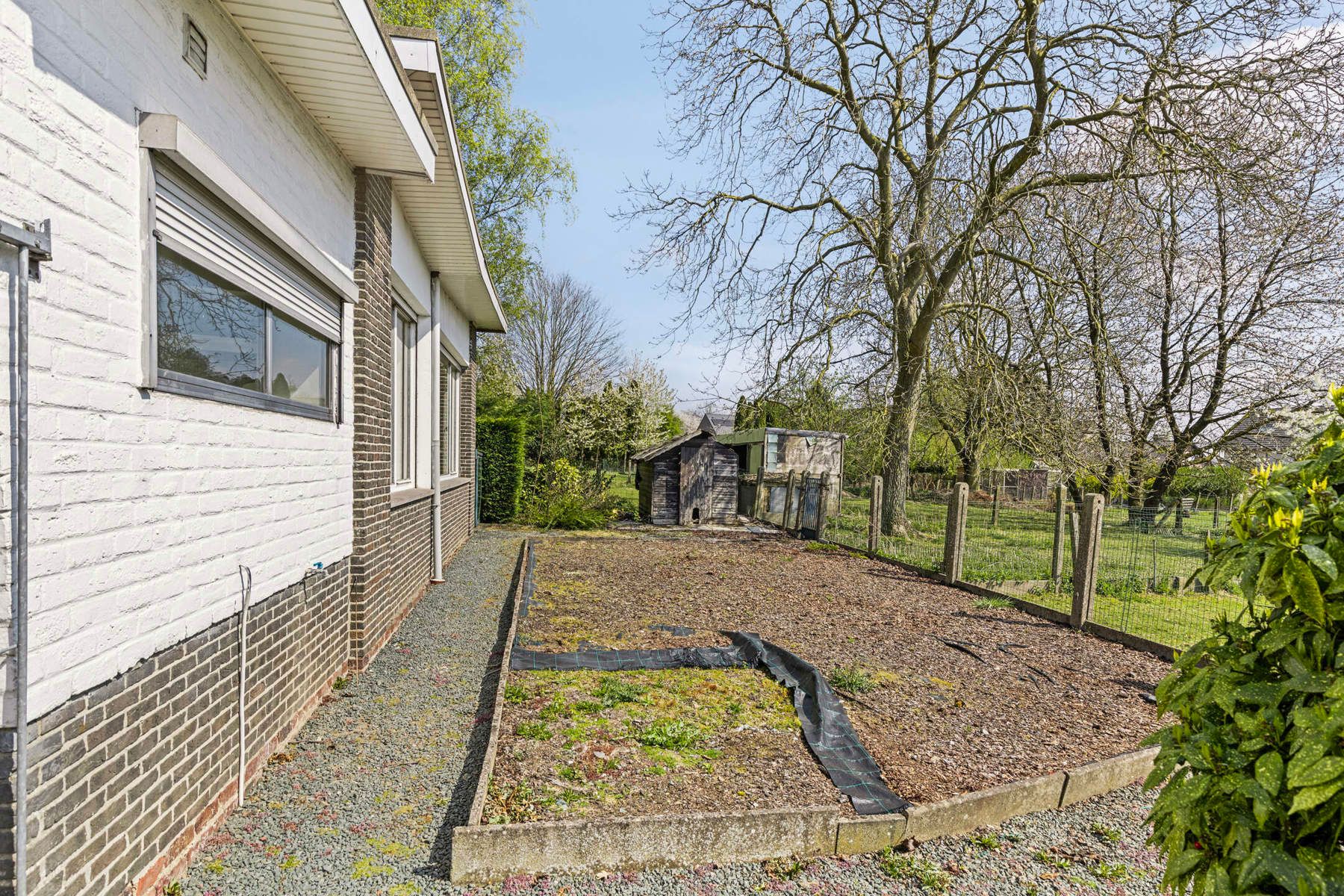 Ruime bungalow met grote tuin te Affligem foto 19