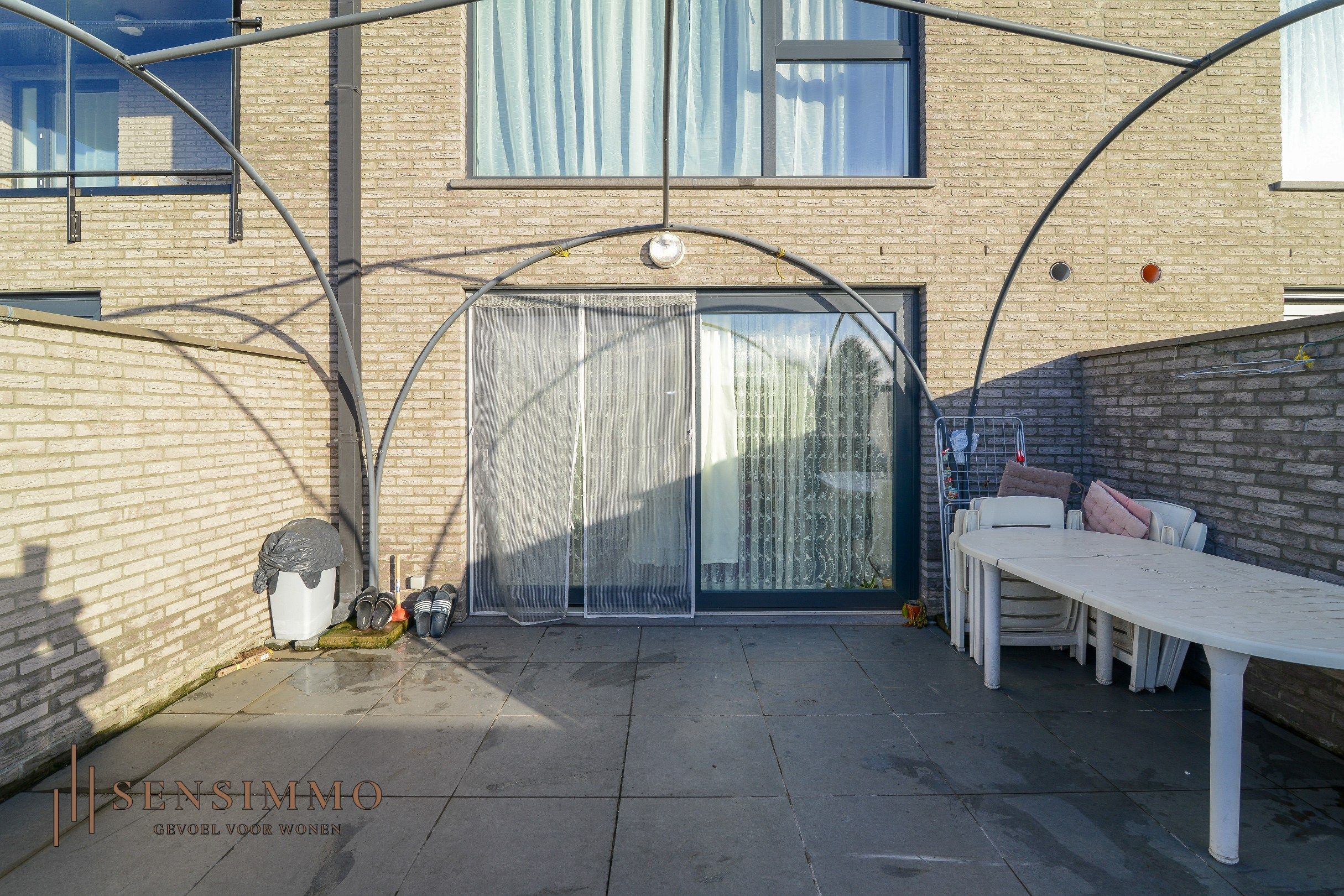 éénslaapkamer appartement met terras, parking en kelderberging foto 11