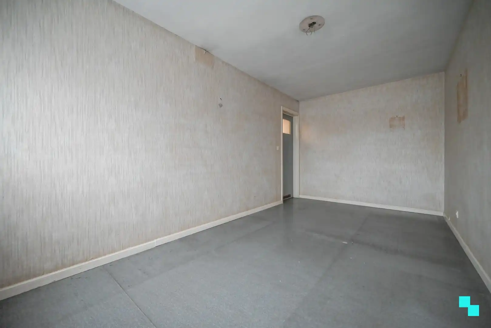 Eengezinswoning met 4 slaapkamers in het hartje van Kachtem foto 27