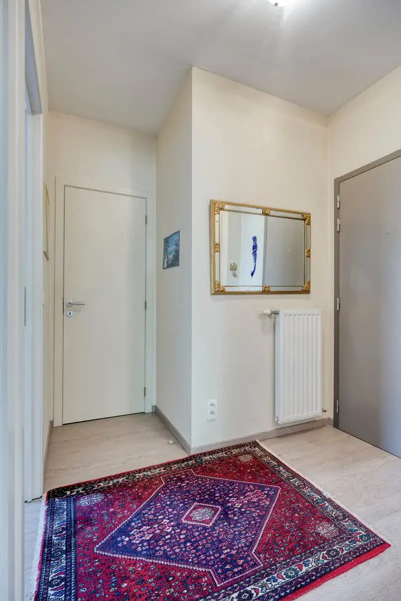 Lichtrijk instapklaar appartement met ruim terras en parking in Strombeek! foto 4