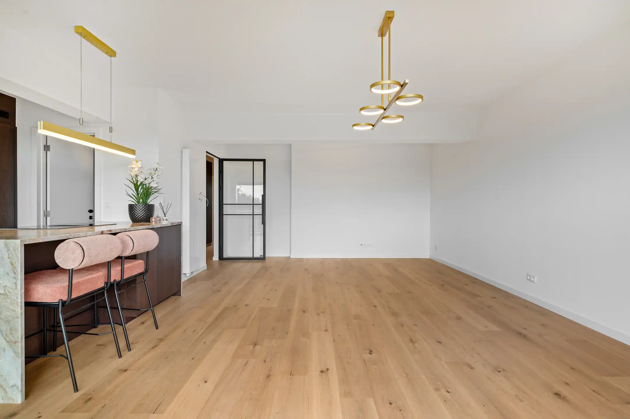 Prachtig gerenoveerd 3-slk.-appartement op toplocatie foto 7