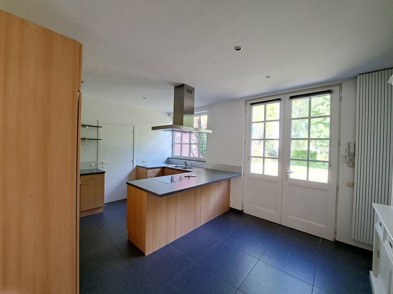 Grote woning in privédomein foto 11