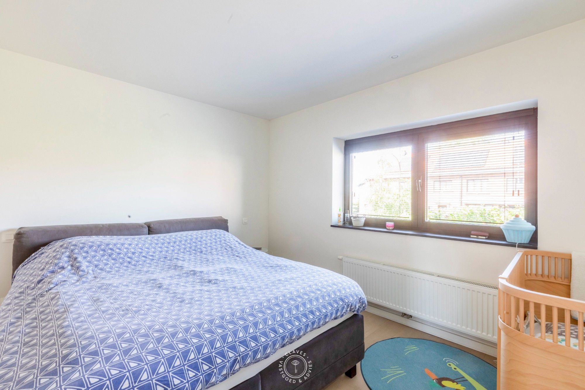 Instapklare moderne woning met dubbele garage in rustige woonwijk foto 15