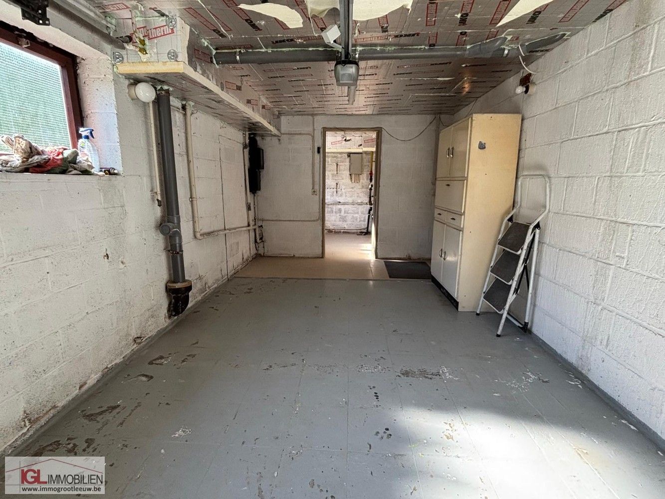 Karaktervolle villa met 3 slaapkamers, garage en zonnige tuin foto 19