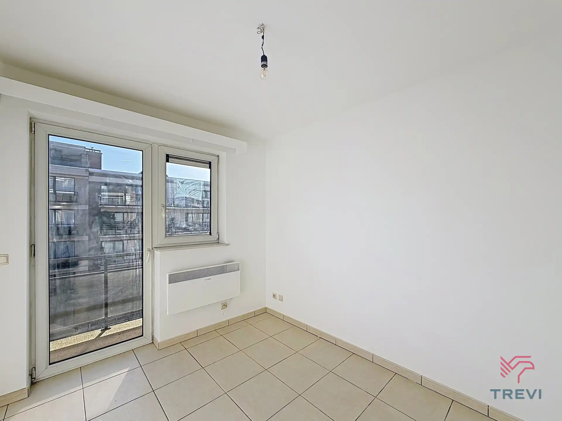 Gerenoveerd appartement met 2 slaapkamers  foto 8