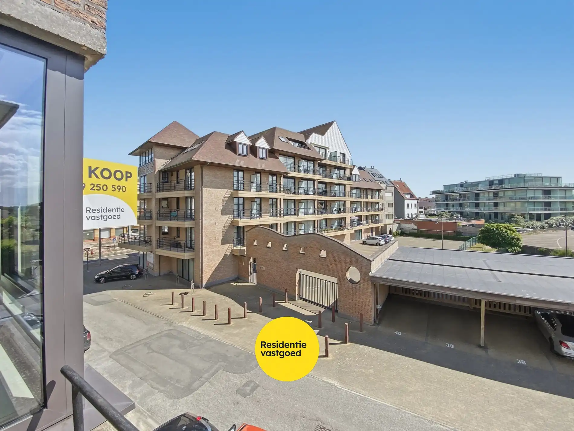 Op te frissen 2-slaapkamerappartement (73m²) te Koksijde Sint-Idesbald.  foto 16