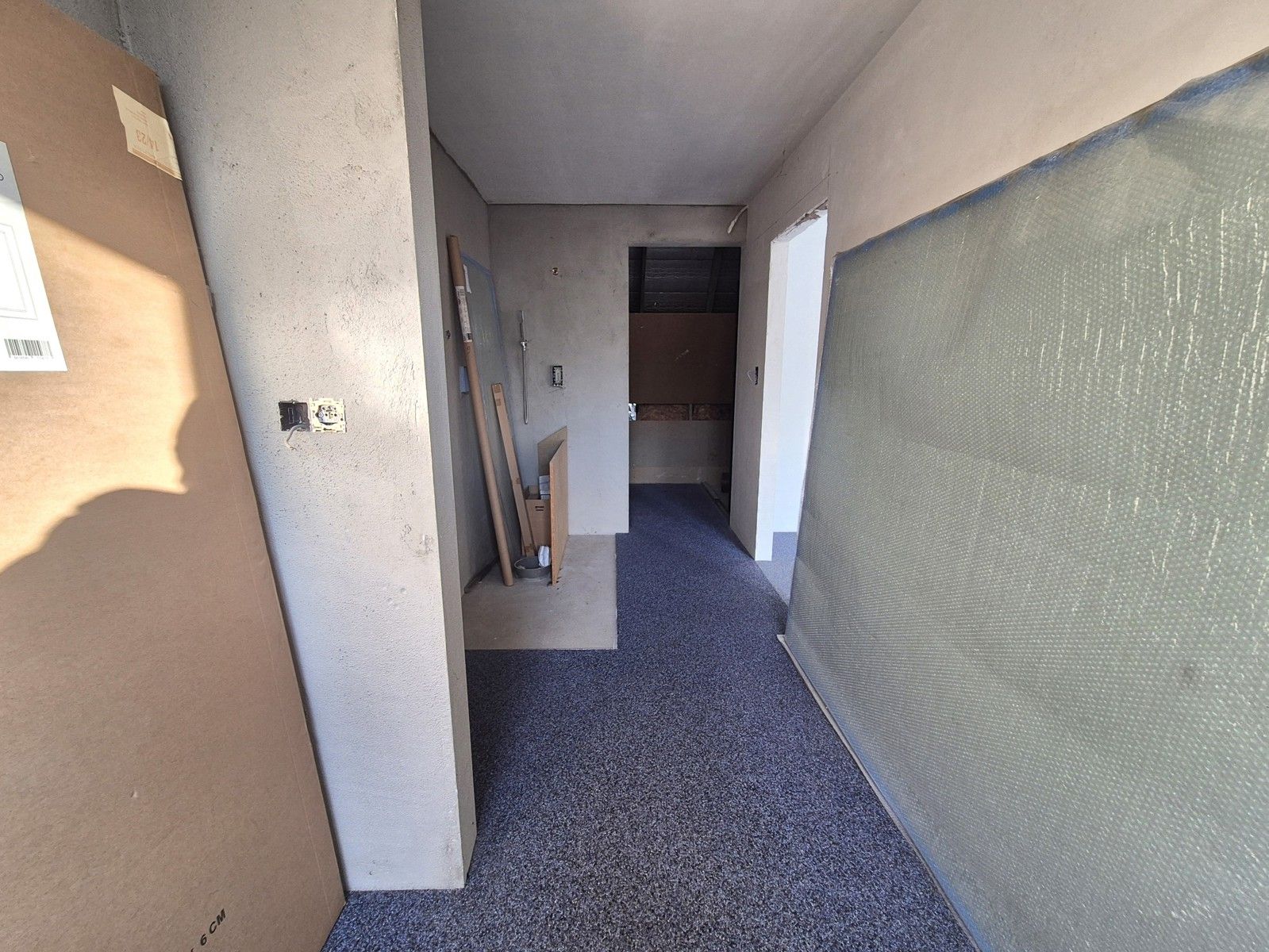 Recent, groot, praktisch + zuidgericht met prachtig uitzicht foto 32