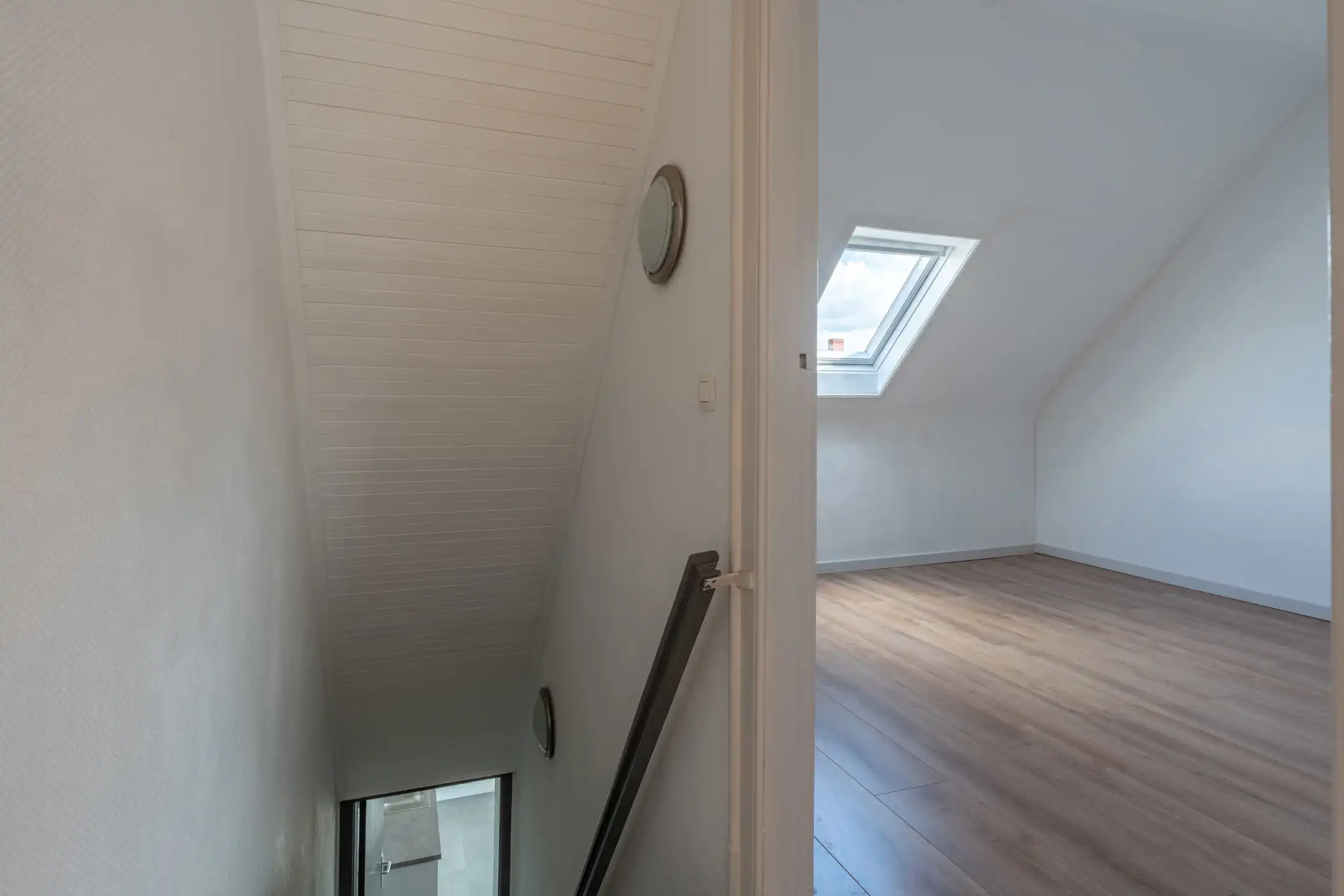 Volledig vernieuwde (2025) 2 slaapkamerwoning (A label) foto 22