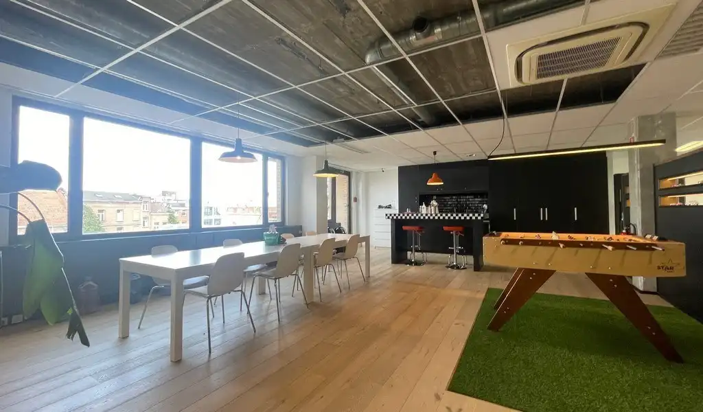 Kantoorruimte te huur in Regent Building in Berchem foto 17