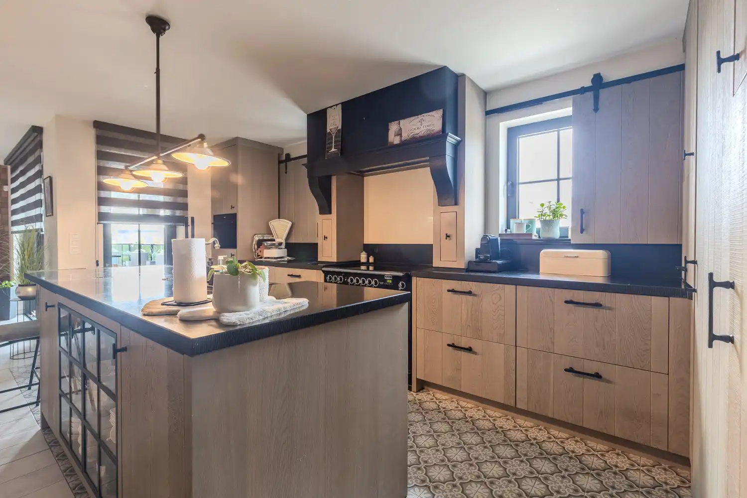 Multifunctioneel industriecomplex met woongelegenheid op topligging te Lanaken foto 24