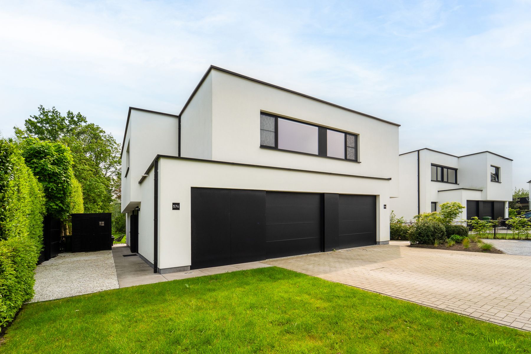 BEN woning met gigantische tuin en zicht op groen foto 9