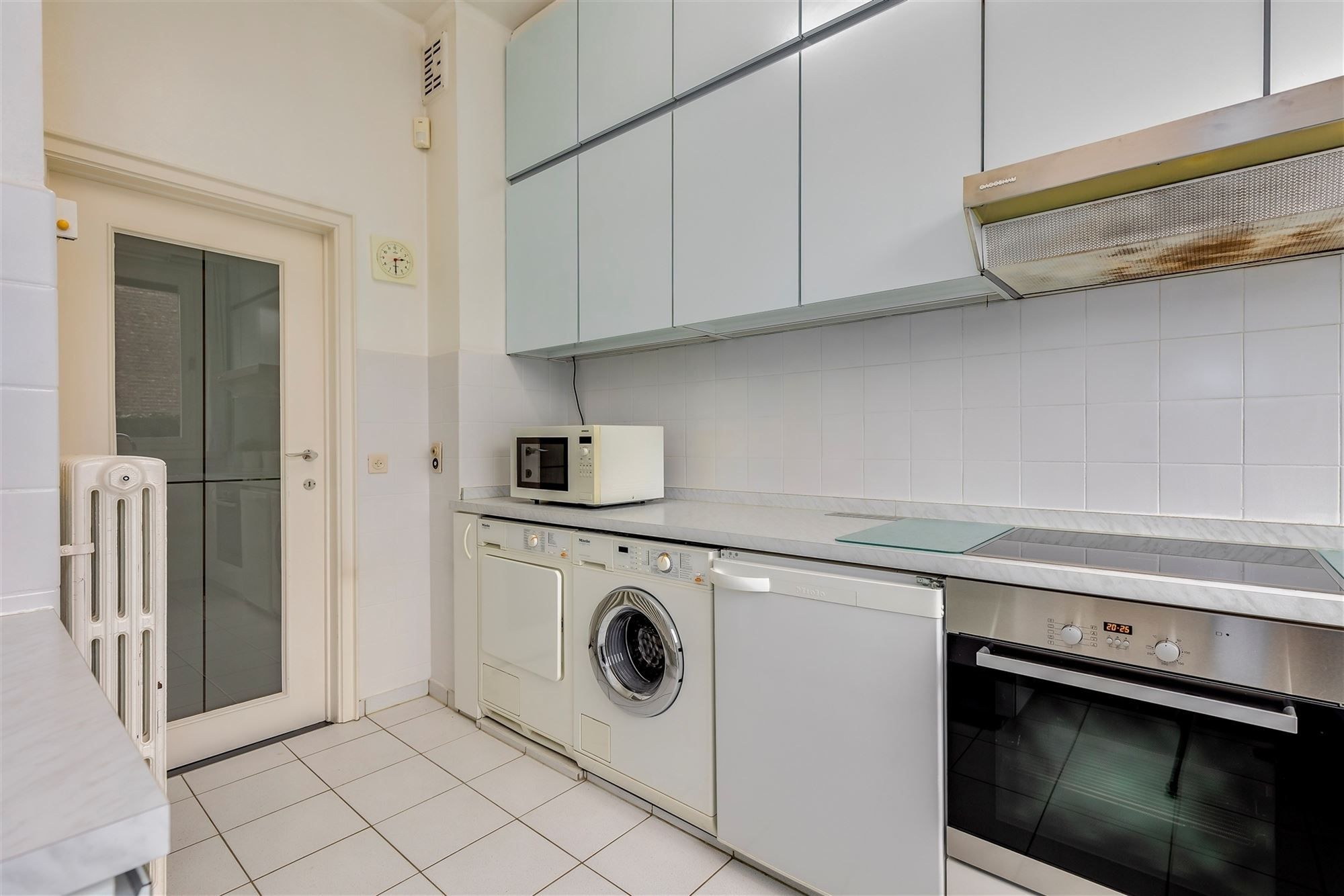 Praktijkwoning met 6 - 7 slaapkamers en gezellige tuin foto 20